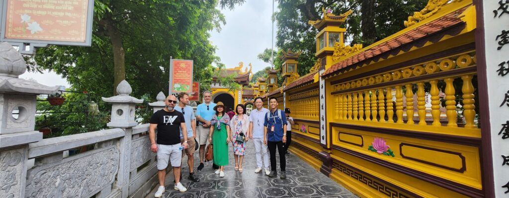 The Australian delegation visited various locations in Hanoi