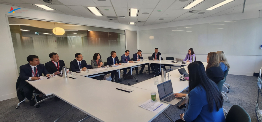 Both parties shared their experiences in tax management