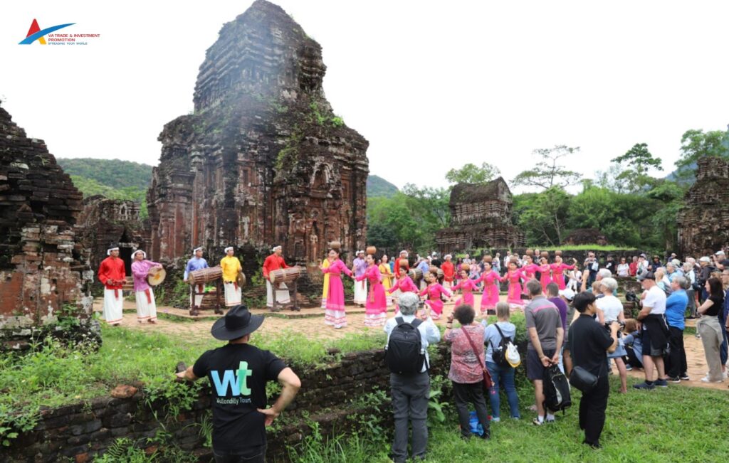 KHÁM PHÁ DI SẢN VÀ TRẢI NGHIỆM VĂN HÓA QUẢNG NAM